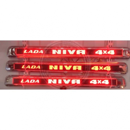 Накладка крышки багажника (Led сабля) NIVA / URBAN / BRONTO фото 2